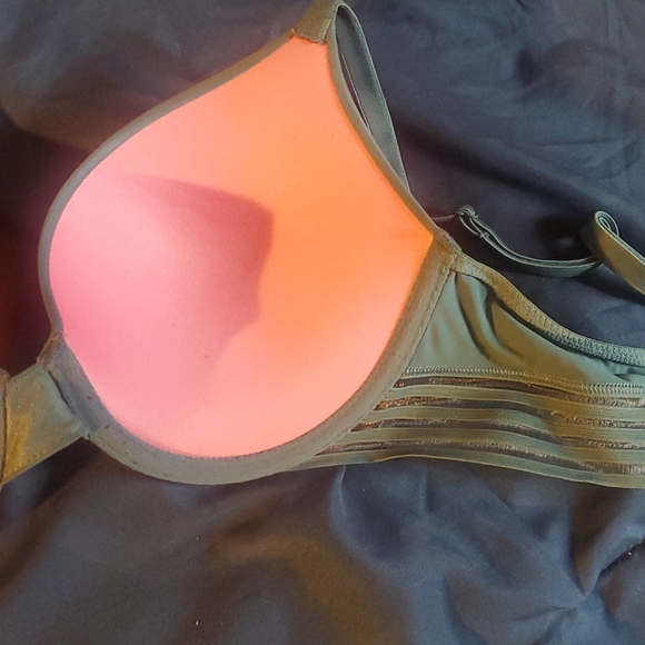 Bra - Picture 5 of 6